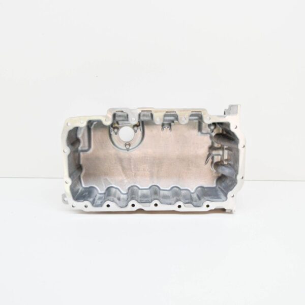 04L103603F - NEW VOLKSWAGEN TRANSPORTER T6 CRANKCASE OIL PAN SUMP 04L103603F ORIGINAL