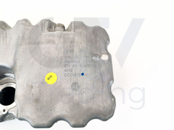 04L103603P - NEW VOLKSWAGEN CRAFTER 17-> ENGINE OIL SUMP OPENING FOR SENSOR 04L103603P ORIGINAL