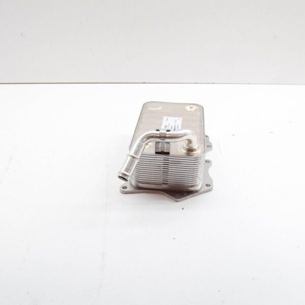057117021P - VW TOUAREG 7P engine oil cooler 057117021P new original