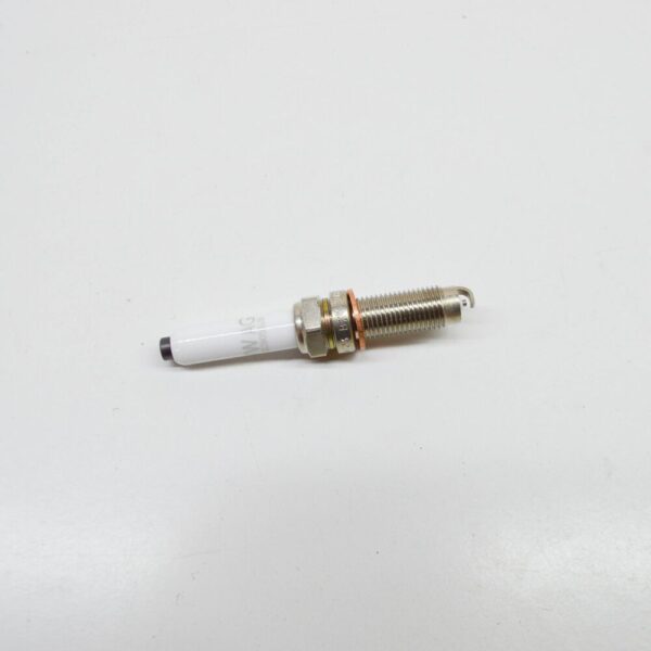 05C905626 - NEW VOLKSWAGEN POLO AW SPARK PLUG 05C905626 ORIGINAL