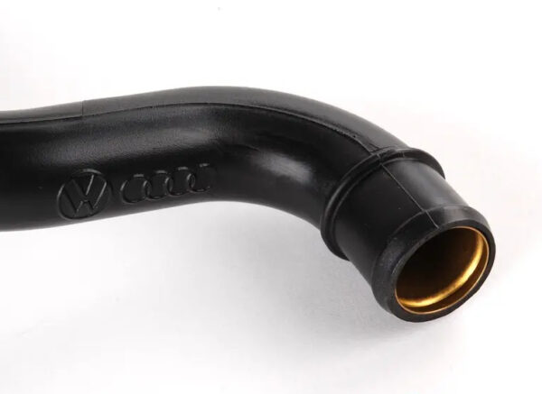 06A103213BG - NEW VW GOLF MK5 ENGINE CRANKCASE BREATHER HOSE 06A103213BG ORIGINAL