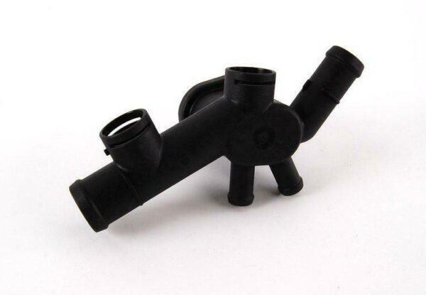 06A121132C - NEW VW BEETLE 9C COOLANT HOSE FLANGE WITH SEALING RING 06A121132C ORIGINAL