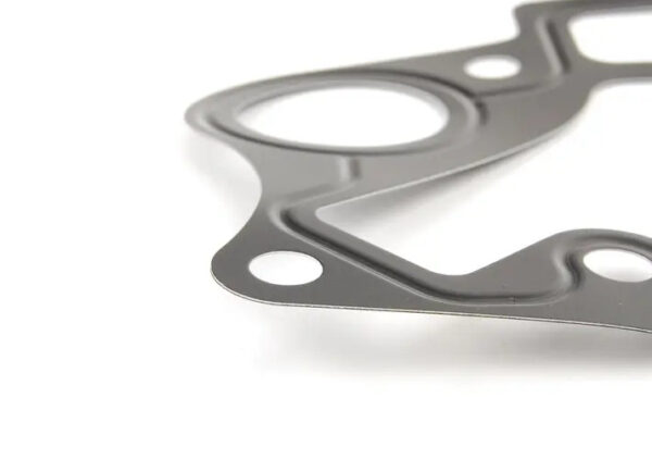 06E121139H - NEW VW TOUAREG 7P MK2 COOLANT FLANGE GASKET 06E121139H ORIGINAL