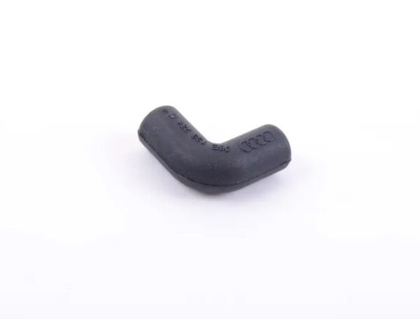 06E133784E - NEW VW TOUAREG 7P MK2 VACUUM ANGLE HOSE 06E133784E GENUINE