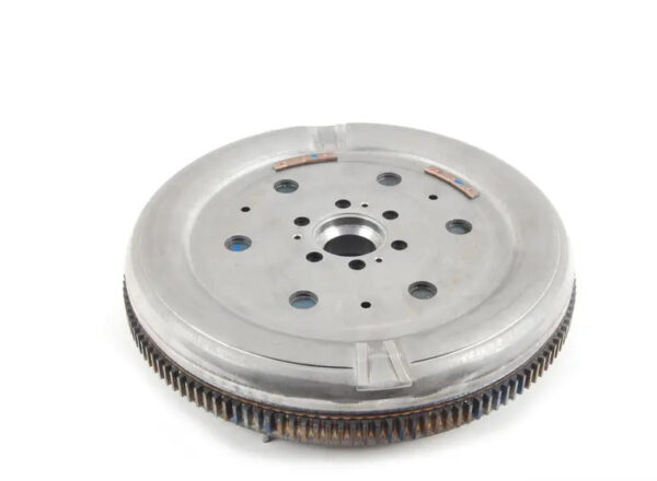 06F105266AC - NEW VOLKSWAGEN EOS FLYWHEEL 06F105266AC ORIGINAL