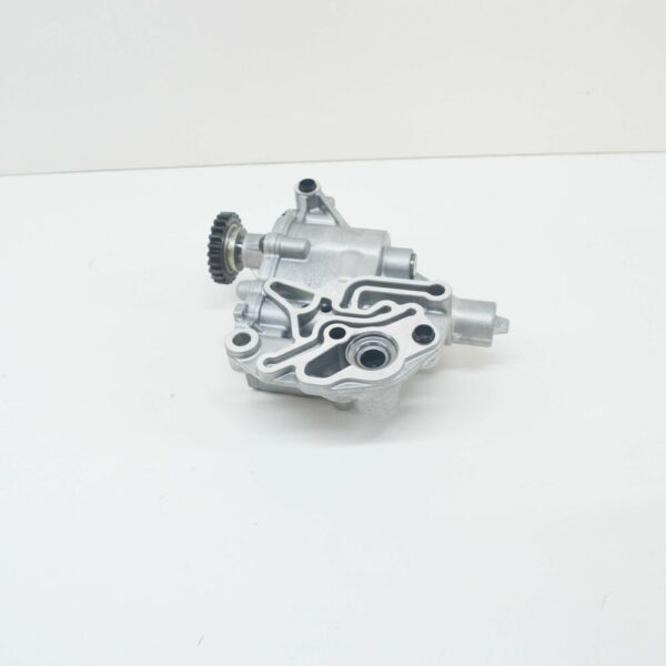 06H115105GC - NEW VOLKSWAGEN GOLF MK7 OIL PUMP 06H115105FK ORIGINAL