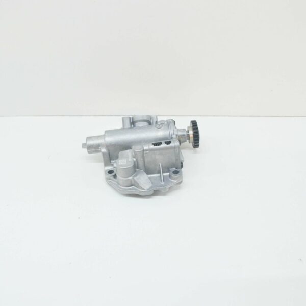 06H115105GC - NEW VOLKSWAGEN GOLF MK7 OIL PUMP 06H115105FK ORIGINAL