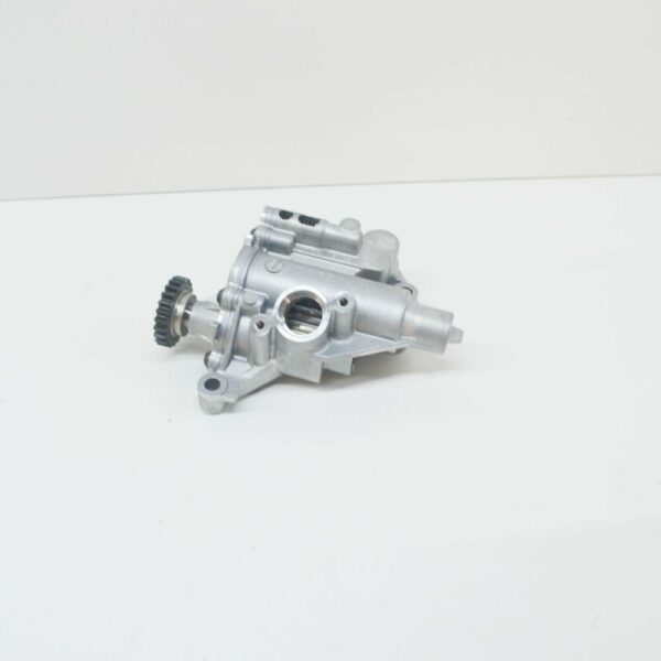 06H115105GC - NEW VOLKSWAGEN GOLF MK7 OIL PUMP 06H115105FK ORIGINAL