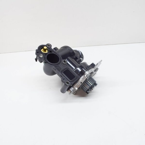 06H121026DR - VW GOLF MK6 COOLANT REGULATOR WITH COOLANT PUMP 2.0LTR 06H121026DR NEW GENUINE