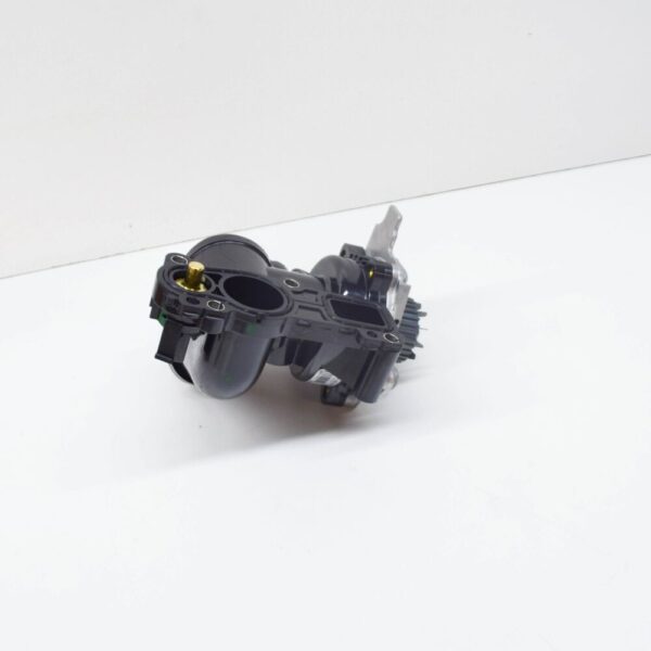 06H121026DR - VW GOLF MK6 COOLANT REGULATOR WITH COOLANT PUMP 2.0LTR 06H121026DR NEW GENUINE