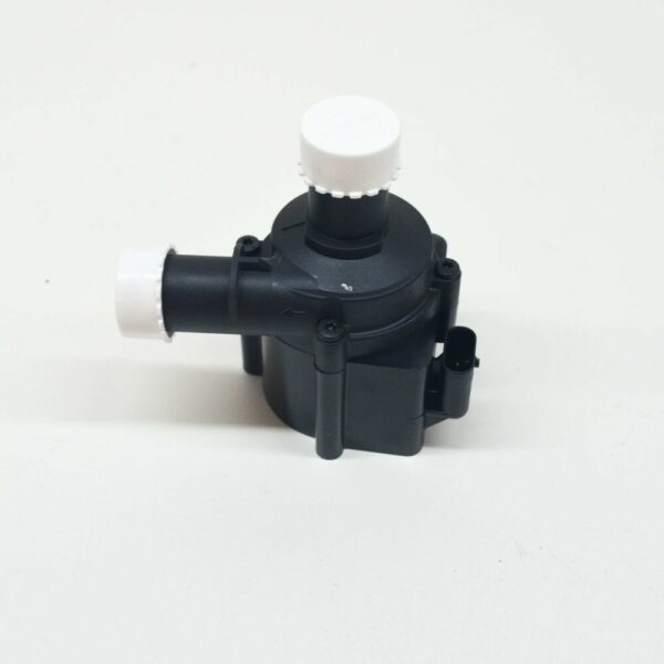 06H121601M - NEW VW BUG A5 COOLANT PUMP 06H121601M ORIGINAL