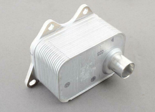 06J117021Q - NEW VOLKSWAGEN CC ENGINE OIL COOLER 06J117021Q ORIGINAL
