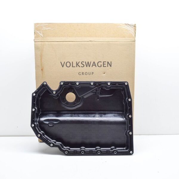 06K103600AA - NEW VOLKSWAGEN JETTA MK7 A7 CRANKCASE LOWER OIL PAN PART 06K103600AA