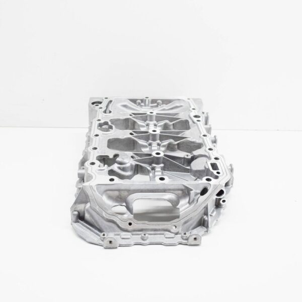 06K103603BL - NEW VW GOLF R MK7 ENGINE UPPER OIL PAN 06K103603BL ORIGINAL