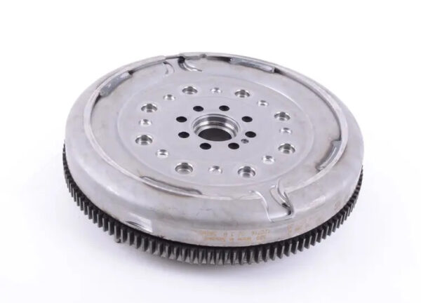 06K105266H - NEW VOLKSWAGEN GOLF 5G MK7 FLYWHEEL 06K105266H ORIGINAL