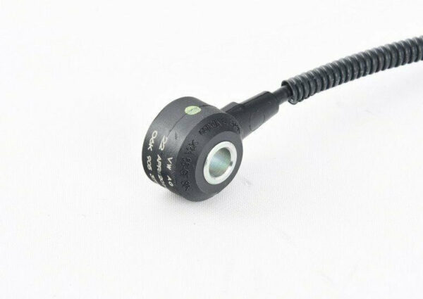 06K905377F - NEW VOLKSWAGEN TIGUAN AD MK2 IGNITION KNOCK SENSOR 06K905377F ORIGINAL