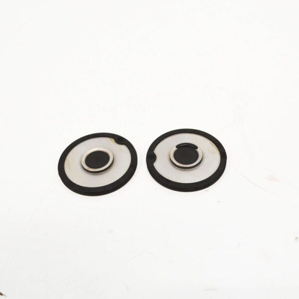 070103189A - VW TRANSPORTER T5 Oil Cap End Pair 2PCS 070103189A NEW GENUINE
