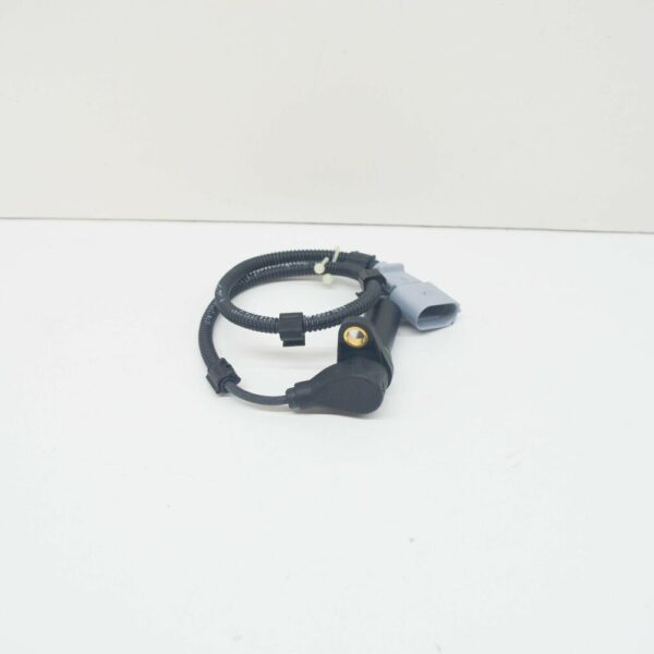 070957147 - NEW VW TOUAREG 7L ENGINE SPEED SENSOR 070957147