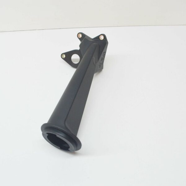 074115308E - NEW VOLKSWAGEN TRANSPORTER T4 OIL FILLER PIPE 074115308E