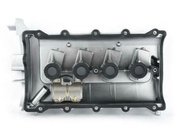 077103471T - OEM VW PHAETON GP2 LEFT CYLINDER HEAD COVER WITH GASKET 077103471T GENUINE