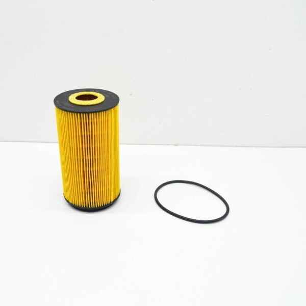 07C115562E - NEW VOLKSWAGEN PHAETON 3D ENGINE OIL FILTER 07C115562E
