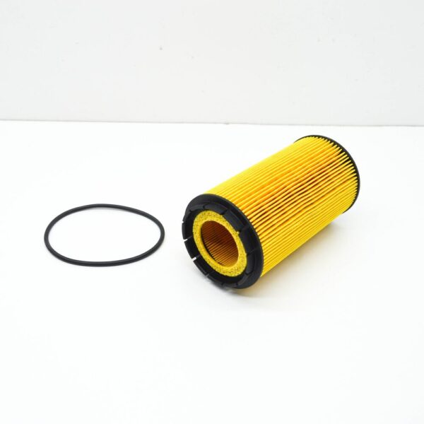 07C115562E - NEW VOLKSWAGEN PHAETON 3D ENGINE OIL FILTER 07C115562E