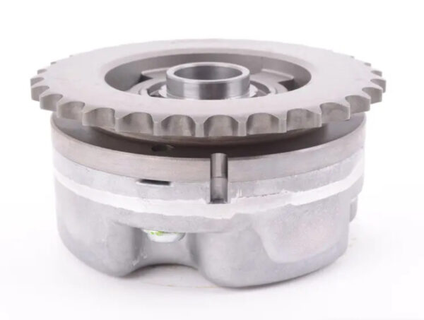 07K109083F - NEW VOLKSWAGEN GOLF 5K MK6 CAMSHAFT TIMING GEAR ADJUSTER 07K109083F GENUINE