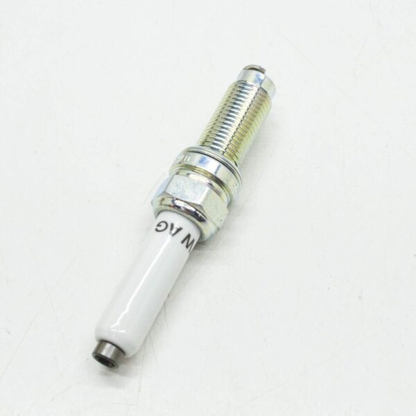 07P905601 - NEW VOLKSWAGEN TERAMONT X SPARK GLOW PLUG 07P905601 ORIGINAL