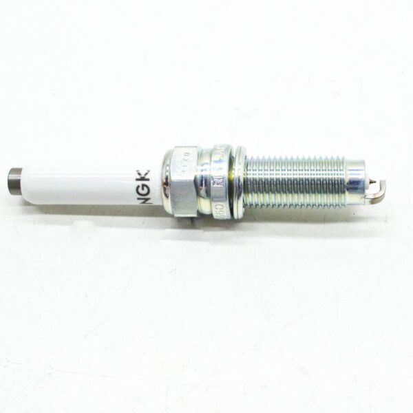07P905601 - NEW VOLKSWAGEN TERAMONT X SPARK GLOW PLUG 07P905601 ORIGINAL