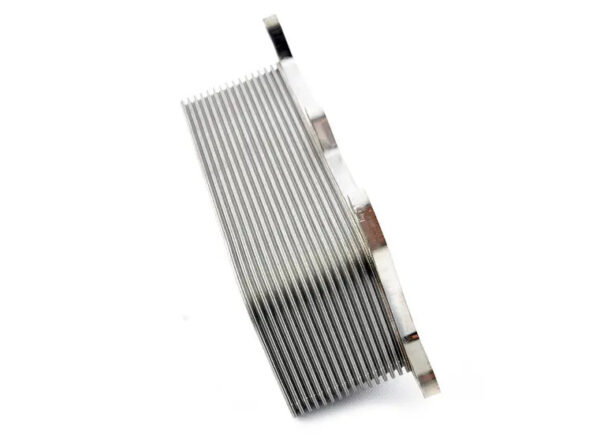 07Z117021A - NEW VW PHAETON TOUAREG 3D2 3D8 7L6 7LA OIL COOLER 07Z117021A ORIGINAL