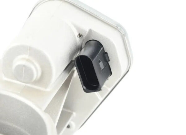 07Z128070G - NEW VW TOUAREG 7L MK1 RIGHT INTAKE CONNECTION CONTROLLER LID 07Z128070G ORIGINAL