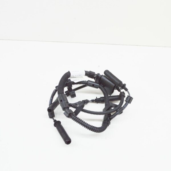 07Z971277A - NEW VW TOUAREG 7L GLOW PLUG CONNECTOR WIRING HARNESS 07Z971277A