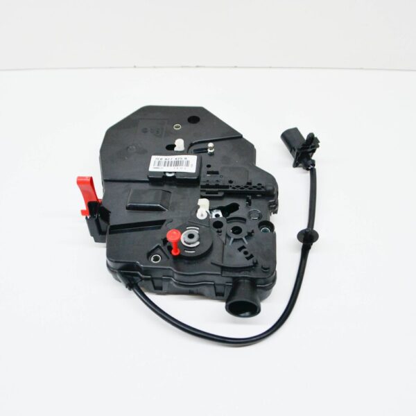 7E0827425R - NEW VOLKSWAGEN TRANSPORTER T6 REAR DOOR LOCK CARRIER 7E0827425R ORIGINAL