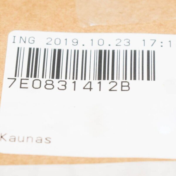 7E0831412B - Volkswagen TP T5 Front Right Door Lower Door Hinge 7E0831412D NEW GENUINE
