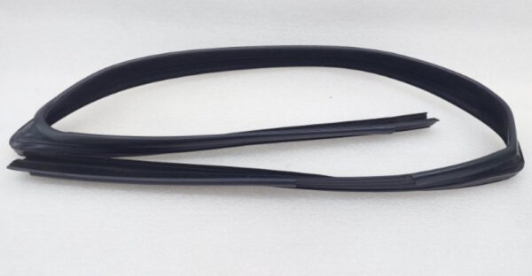7E0837433D - NEW VW TRANSPORTER VI T6 FRONT LEFT DOOR WINDOW GUIDE 7E0837433D
