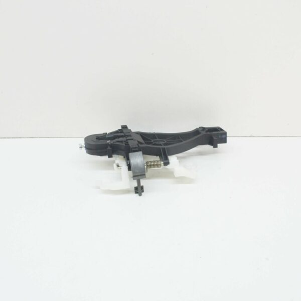 7E0843351C - NEW VW TRANSPORTER T5 LEFT SLIDING DOOR MOUNTING BAR 7E0843351C ORIGINAL