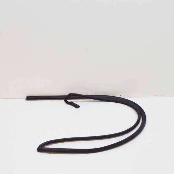 7E0843785C - VW TRANSPORTER T5 Left Sliding Door Seal 7E0843785C NEW GENUINE