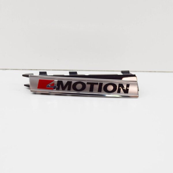 7E0853948DMGM - VW TRANSPORTER T6 RADIATOR GRILLE '4 MOTION' EMBLEM 7E0853948DMGM NEW GENUINE