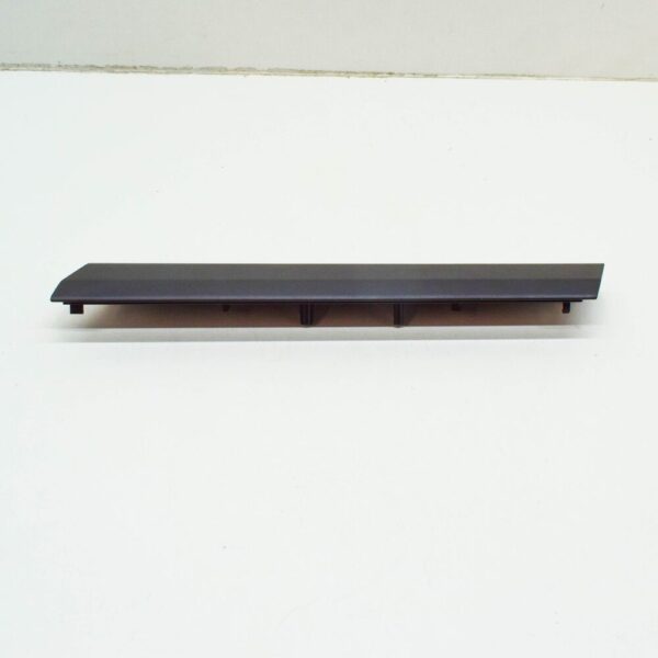 7E0867172D82V - NEW VW TRANSPORTER T6 FRONT RIGHT DOOR UPPER HANDLE SHELL 7E0867172D82V ORIGINAL