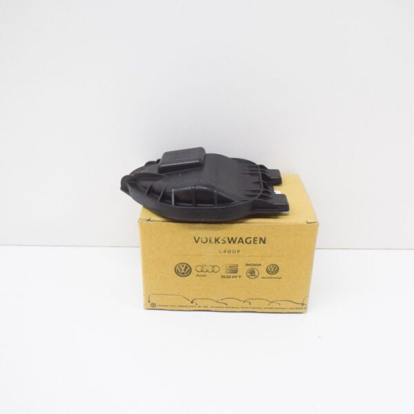 7E0941607A - NEW VW TRANSPORTER T6 LEFT HEADLIGHT DIPPED BEAM COVER CAP 7E0941607A ORIGINAL