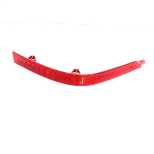7E0945105E - Volkswagen Transporter T6 taillight reflector left 7E0945105E NEW ORIGINAL