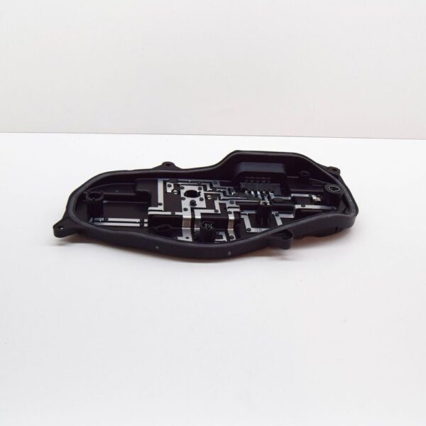 7E0945257 - VW TRANSPORTER VI T6 Rear Left Tail Light Bulb Holder LHD 7E0945257 NEW GENUINE