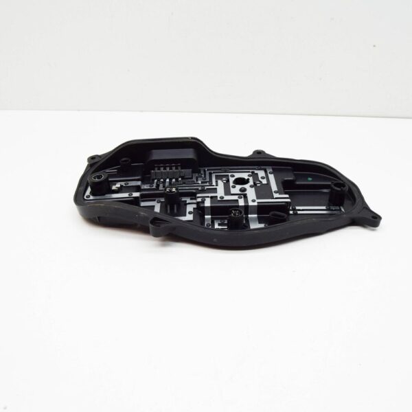 7E0945258A - VW TRANSPORTER T6 Rear Right Tail Light Bulb Holder RHD 7E0945258A NEW GENUINE