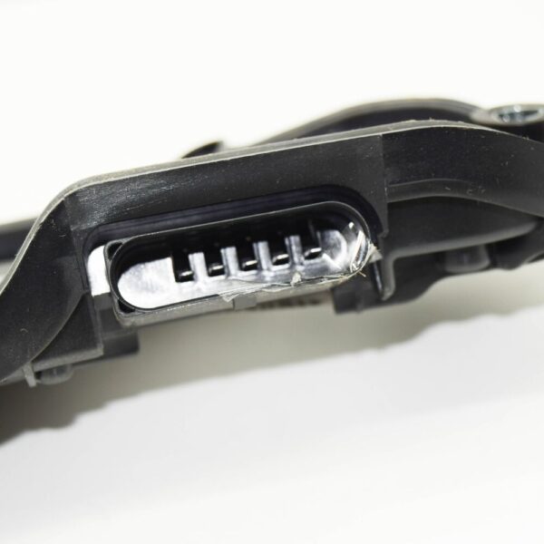 7E0945258A - VW TRANSPORTER T6 Rear Right Tail Light Bulb Holder RHD 7E0945258A NEW GENUINE
