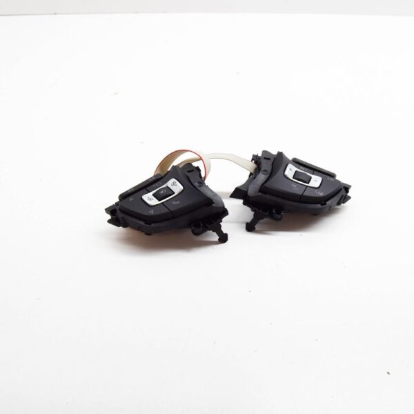 7E0959442ICX - VW TRANSPORTER T6 Steering Wheel Multi Buttons Set 7E0959442ICX NEW GENUINE