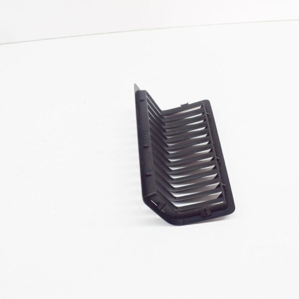 7E5819383 - NEW VOLKSWAGEN MULTIVAN T6 REAR PILLAR VENT 7E5819383 GENUINE