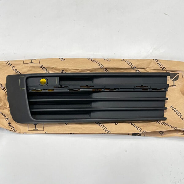 7E58536839B9 - VW TRANSPORTER VI T6 SG  Front Left Lower Bumper Grille 7E58536839B9 NEW GENUINE