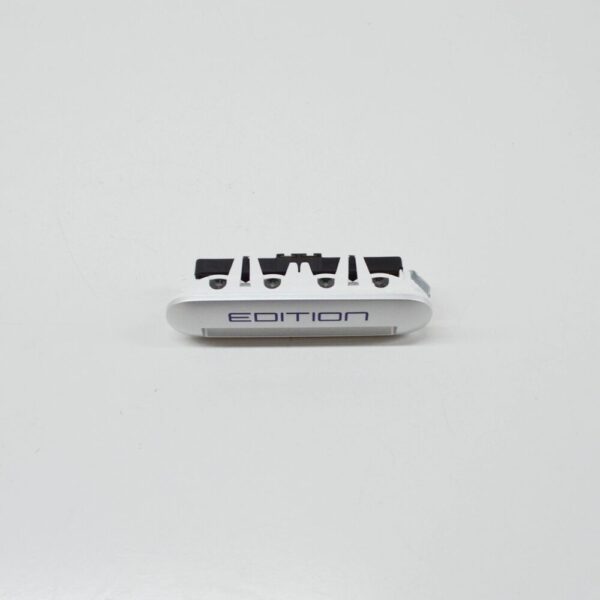 7E5947415AL72A - NEW VOLKSWAGEN TRANSPORTER T6 ENTRY STEP LIGHTING 7E5947415AL72A ORIGINAL