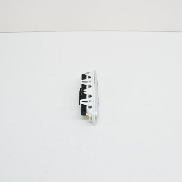 7E5947415H72A - NEW VOLKSWAGEN TRANSPORTER T5 ENTRY STEP LIGHTING 7E5947415H72A