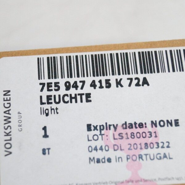 7E5947415K - GENUINE NEW+ Volkswagen Transporter T5 California Light 7E5947415K72A